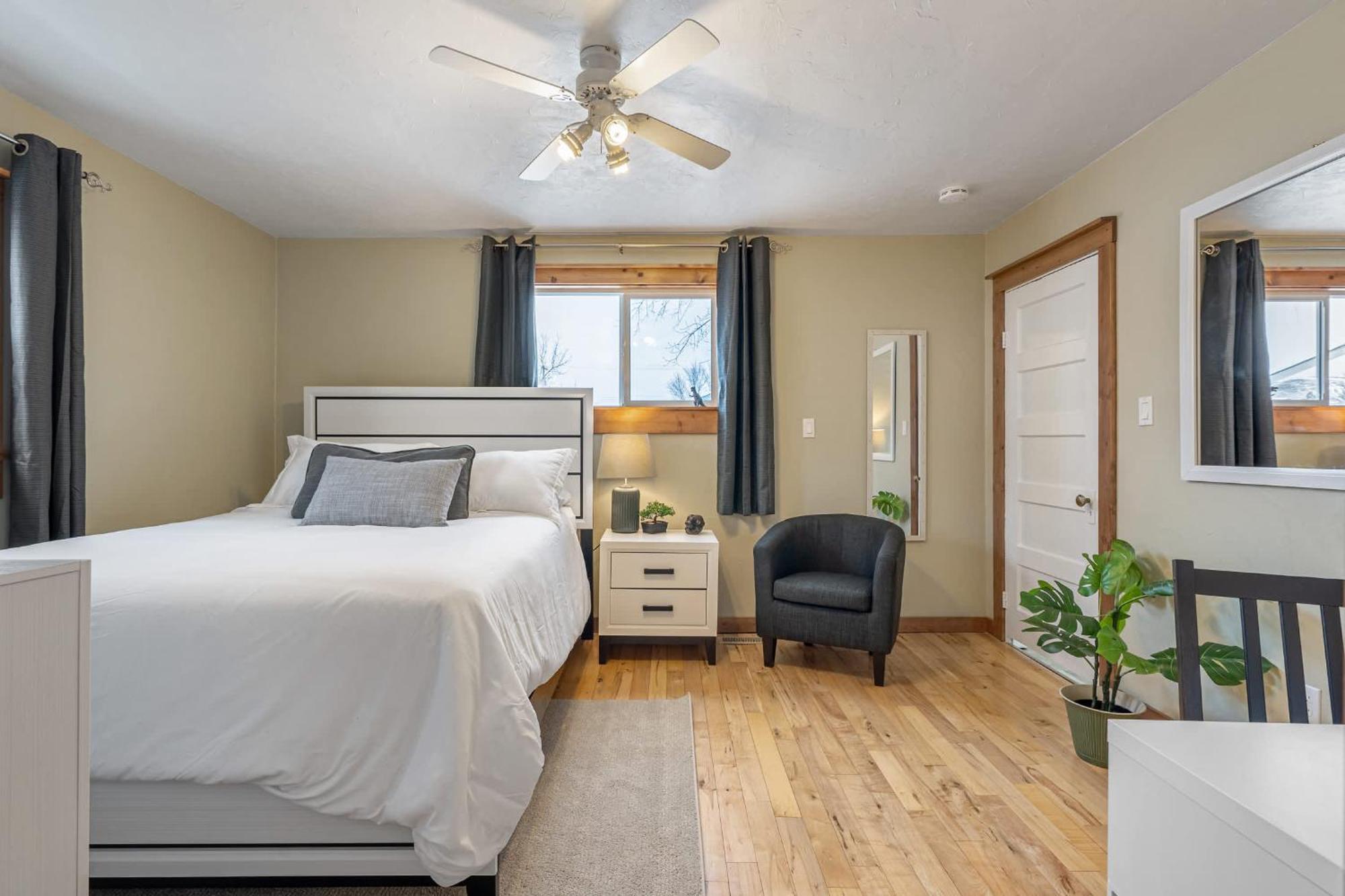 Triceratops Landing I Fire Place I Games I Netflix Drumheller Exterior foto