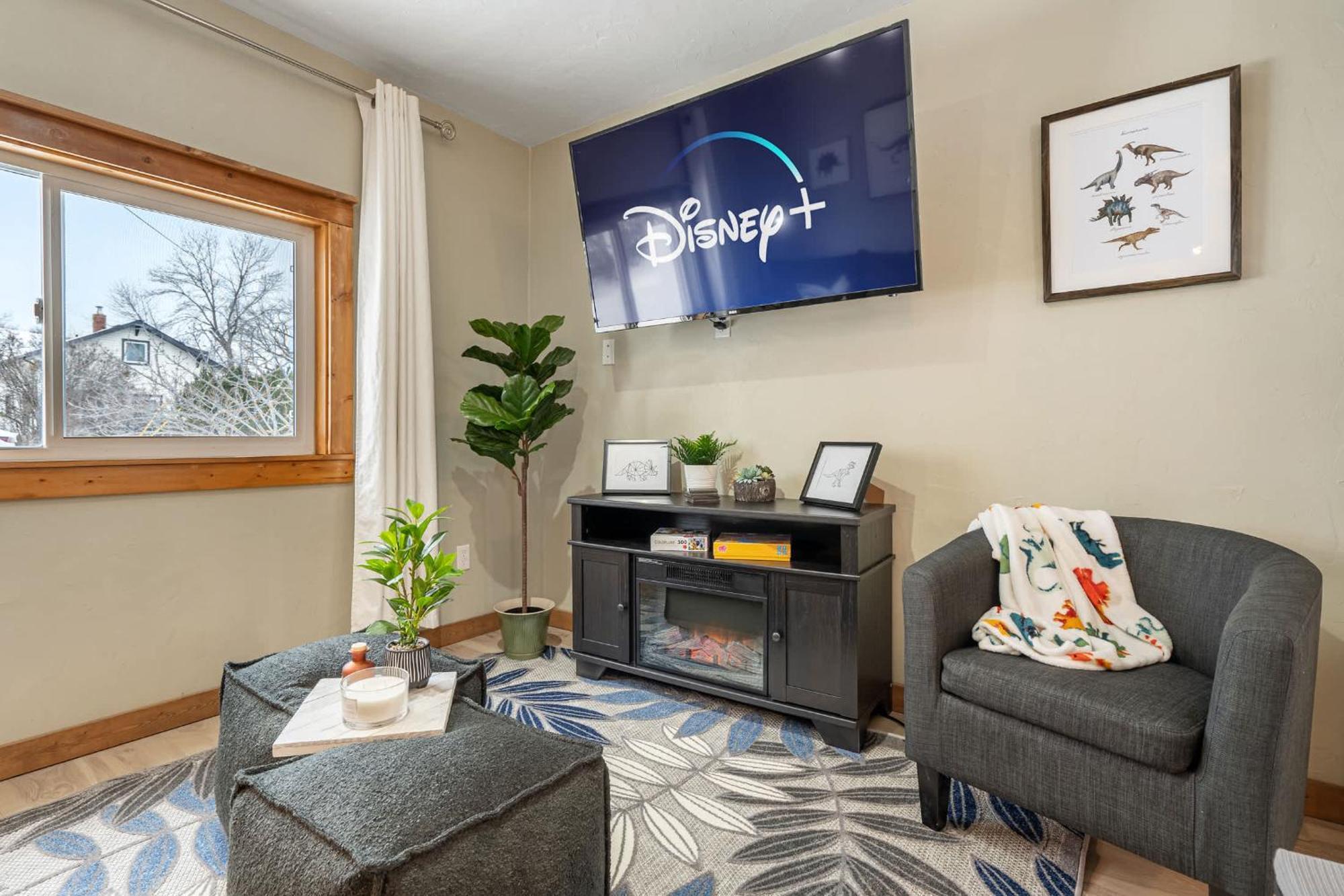 Triceratops Landing I Fire Place I Games I Netflix Drumheller Exterior foto
