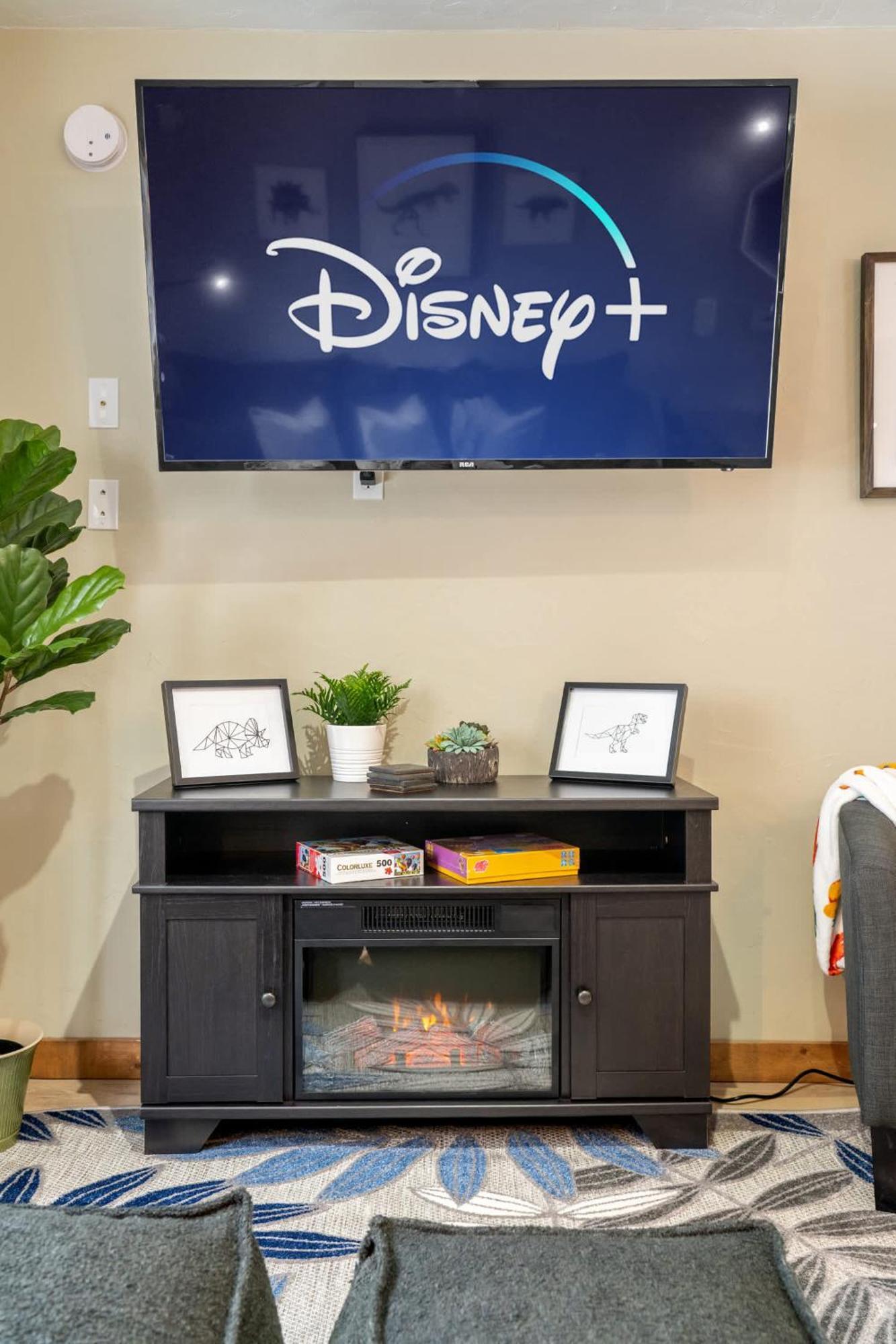 Triceratops Landing I Fire Place I Games I Netflix Drumheller Exterior foto